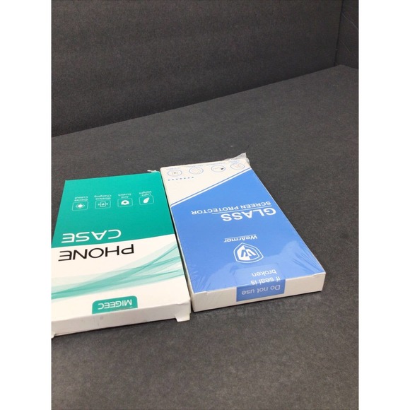 iphone 13 pro 6.1 and Glass screen protector 2pack 6.1 - Picture 8 of 12